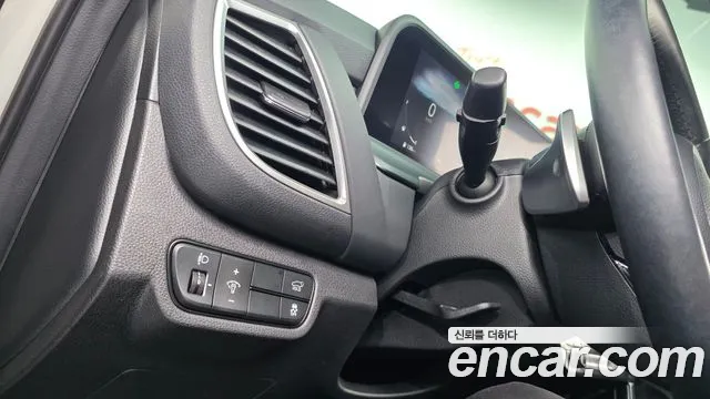 Kia Seltos New — Фото автомобиля 27