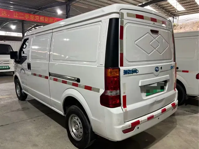 Ruichi New Energy EC35 — Фото автомобиля 5