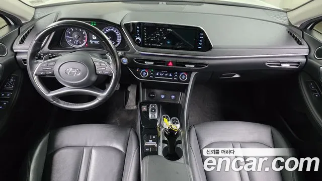 Hyundai Sonata Sonata (DN8) 2.0 LPG(Для проката) — Фото автомобиля 7