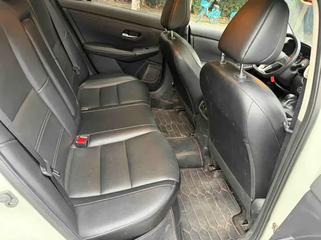 Nissan Sylphy — Фото автомобиля 11