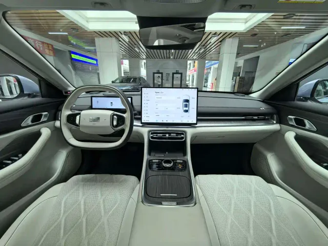 Geely Galaxy A7 — Фото автомобиля 11