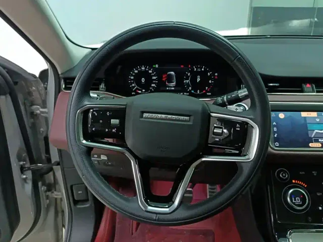 Land Rover Range Rover Evoque — Фото автомобиля 15