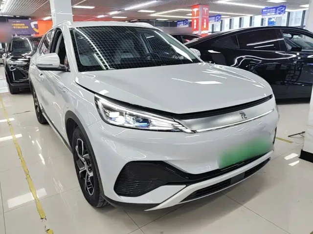BYD Yuan PLUS — Фото автомобиля 3