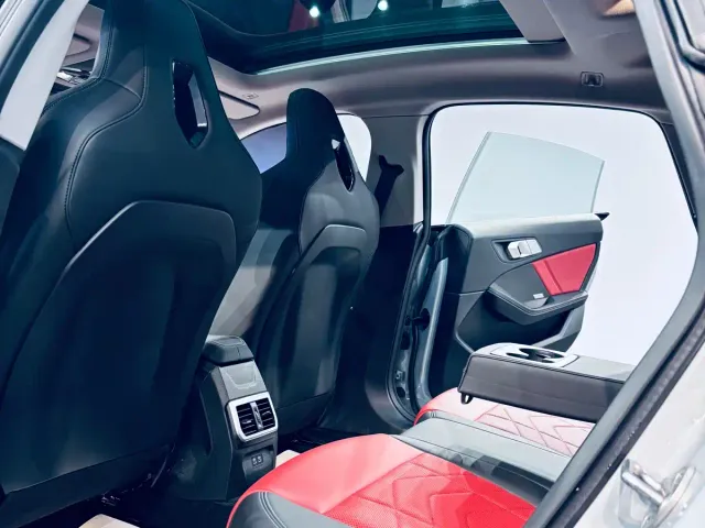 BMW 2 Series — Фото автомобиля 13