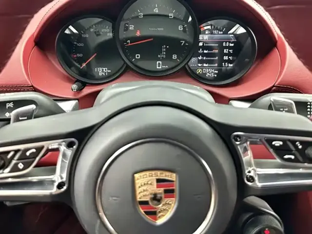 Porsche 718 — Фото автомобиля 15