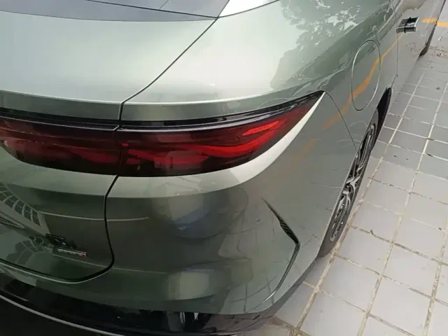 BYD Han L — Фото автомобиля 7