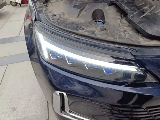 Skyworth Auto HT-i — Фото автомобиля 7