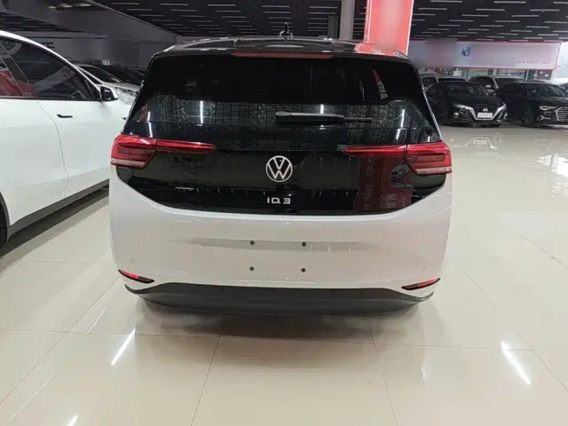 Volkswagen ID.3 — Фото автомобиля 5