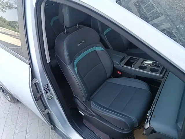 GAC Aion Y — Фото автомобиля 24