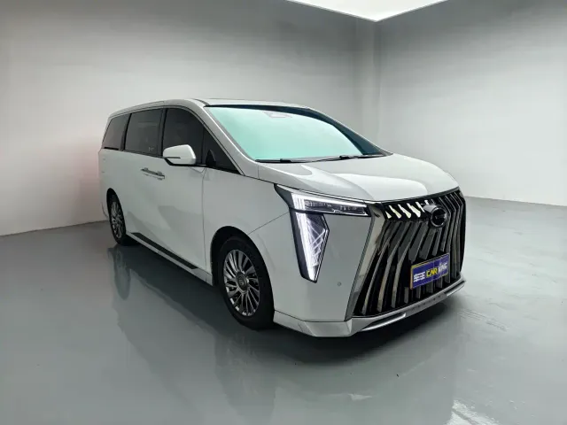 GAC Trumpchi Trumpchi M8 2023 Model Master Series 400T Flagship Edition — Фото автомобиля 3