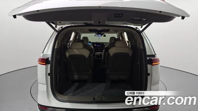 Kia Carnival 4th Gen — Фото автомобиля 22