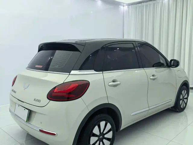 Wuling Bingo — Фото автомобиля 4