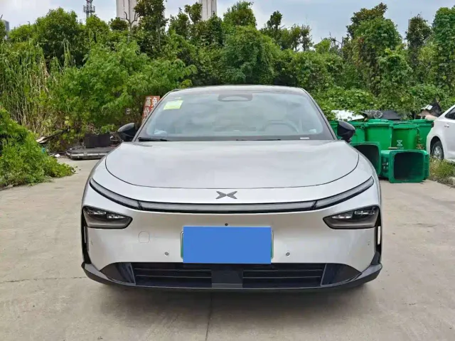 Xpeng P7+ — Фото автомобиля 3