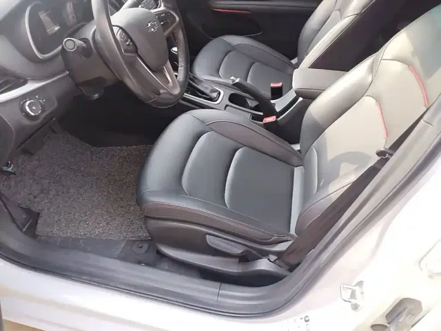 Chevrolet Monza — Фото автомобиля 14