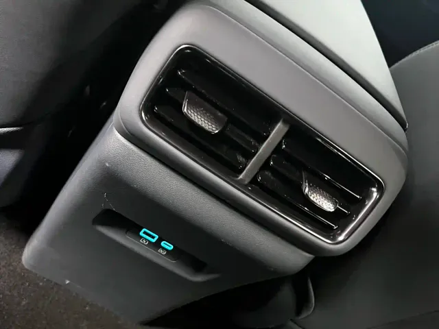 BYD Seal 06 GT — Фото автомобиля 15