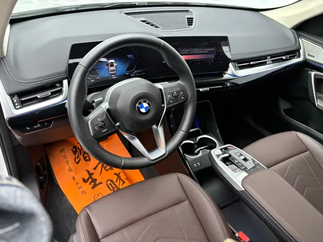 BMW X1 — Фото автомобиля 8