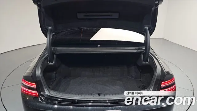 Genesis G80 RG3 — Фото автомобиля 26