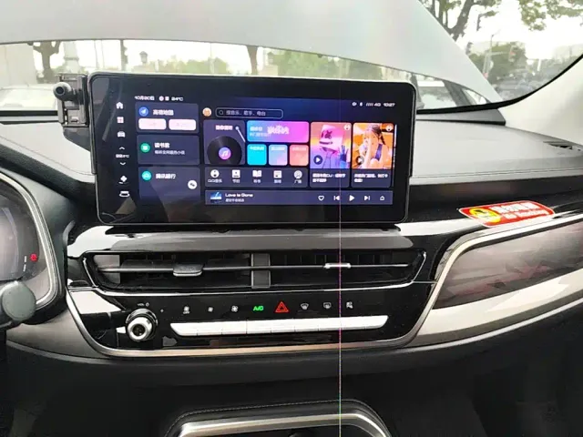 Haval H6 — Фото автомобиля 12