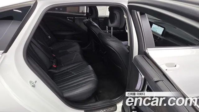 Kia K8 Signature — Фото автомобиля 11