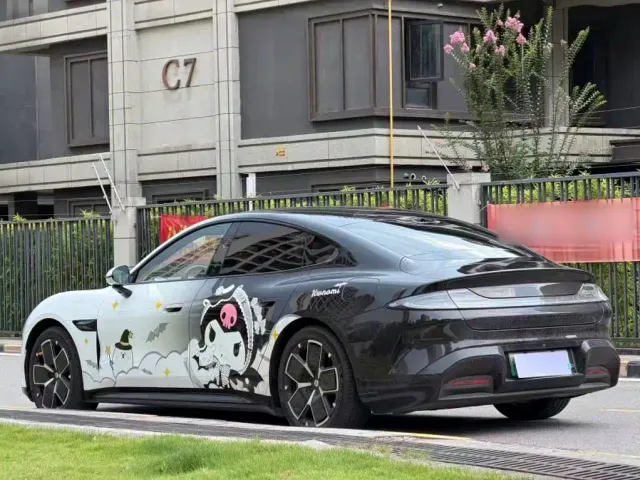 Xiaomi SU7 — Фото автомобиля 6