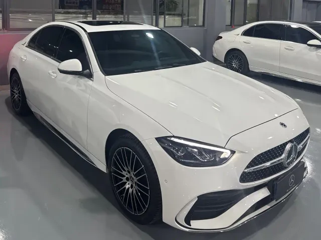Mercedes-Benz C-Class — Фото автомобиля 10