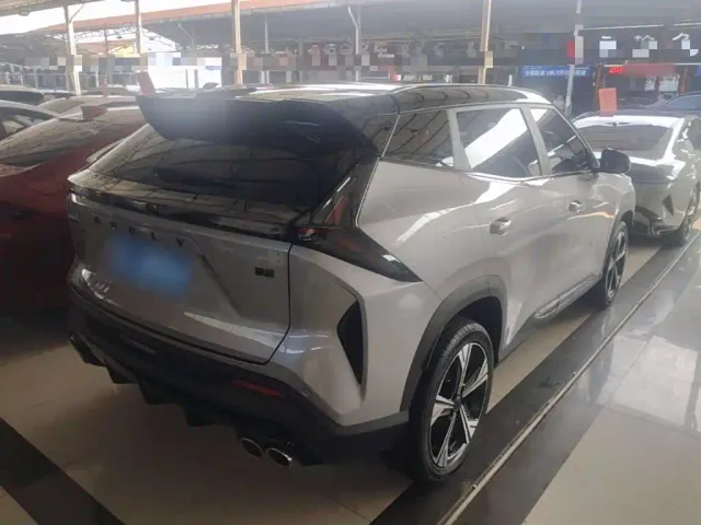 Geely Boyue — Фото автомобиля 6