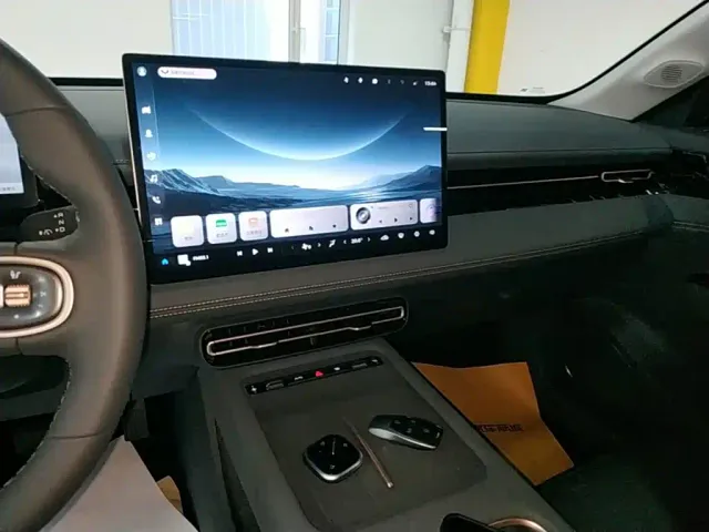Wuling Starlight — Фото автомобиля 12