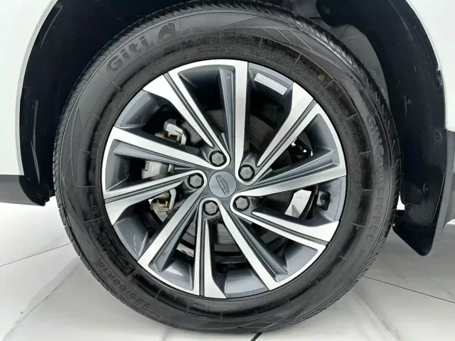 Geely Vision X6 — Фото автомобиля 12