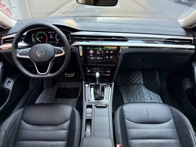 Volkswagen CC — Фото автомобиля 7