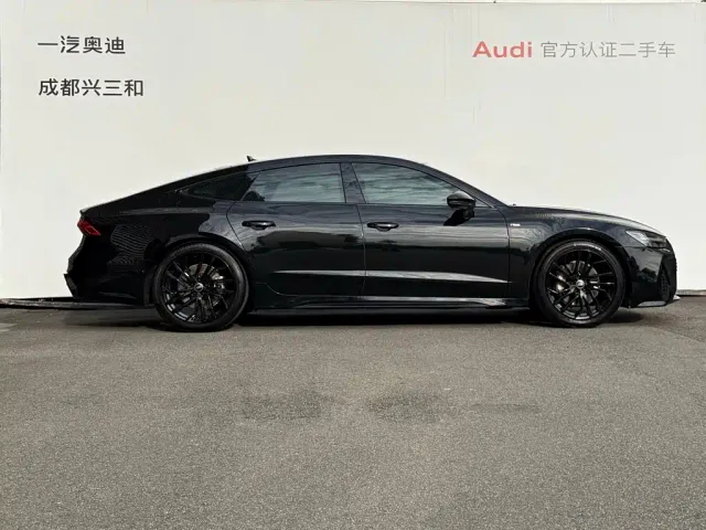 Audi A7 — Фото автомобиля 13