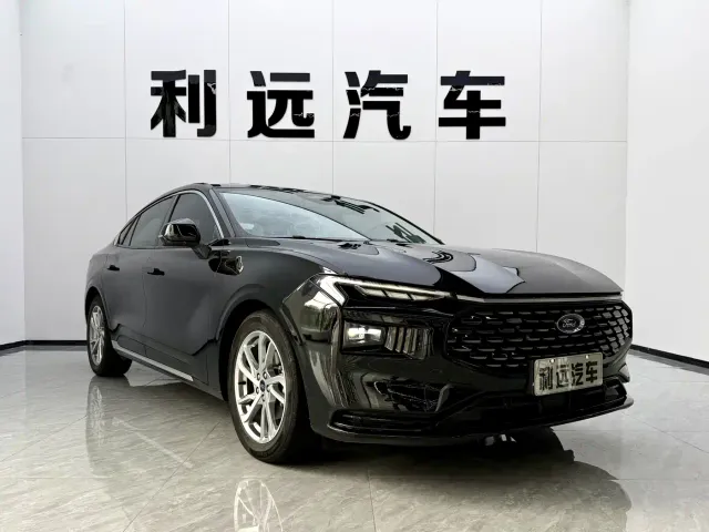Ford Mondeo — Фото автомобиля 3