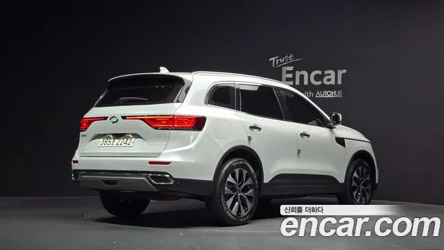 Renault-KoreaSamsung QM6 Новый QM6 2.0 GDe LE Signature 2WD — Фото автомобиля 2