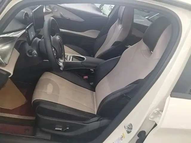 BYD Dolphin — Фото автомобиля 10
