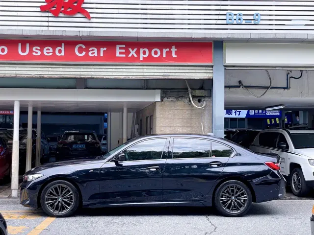 BMW 3 Series — Фото автомобиля 3