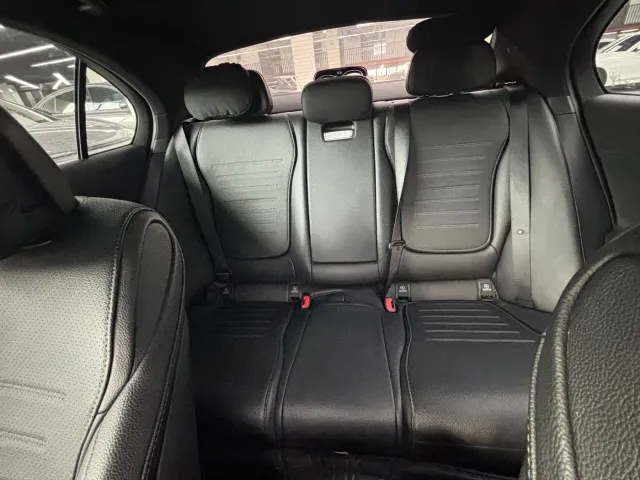Mercedes-Benz C-Class — Фото автомобиля 15