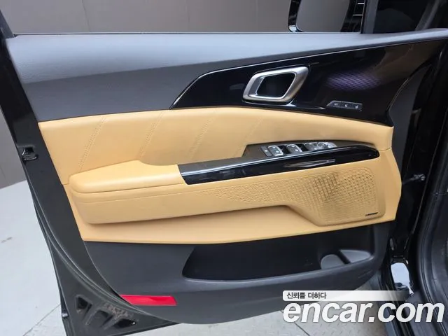 Kia Carnival 4th Gen — Фото автомобиля 13