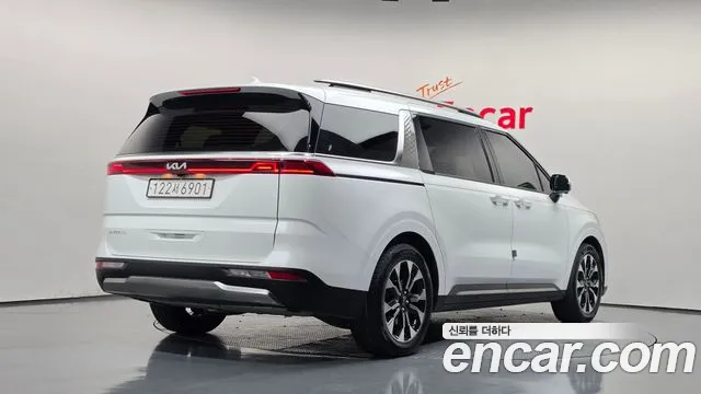 Kia Carnival 4th Gen — Фото автомобиля 2