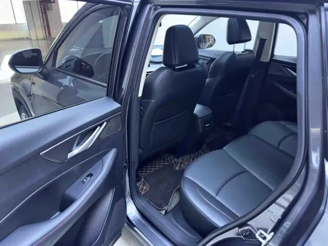 Changan CS35 Plus — Фото автомобиля 10