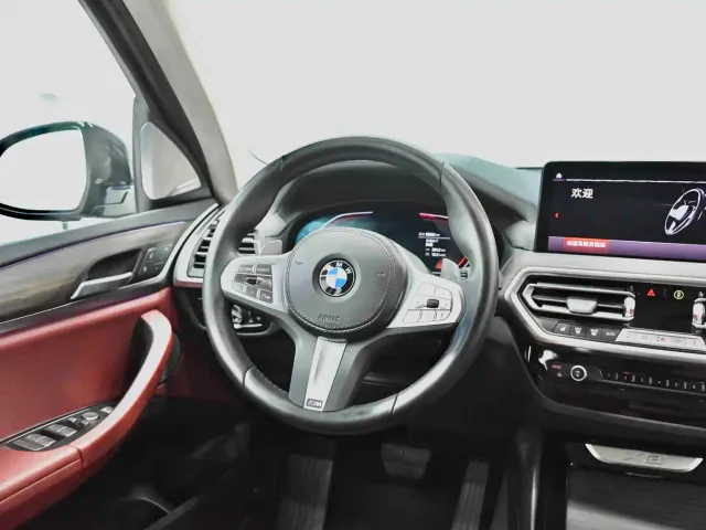 BMW X3 — Фото автомобиля 4
