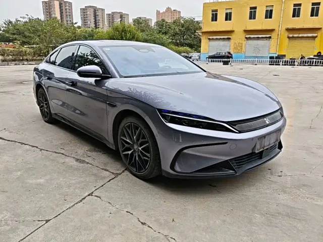 BYD Han — Фото автомобиля 3