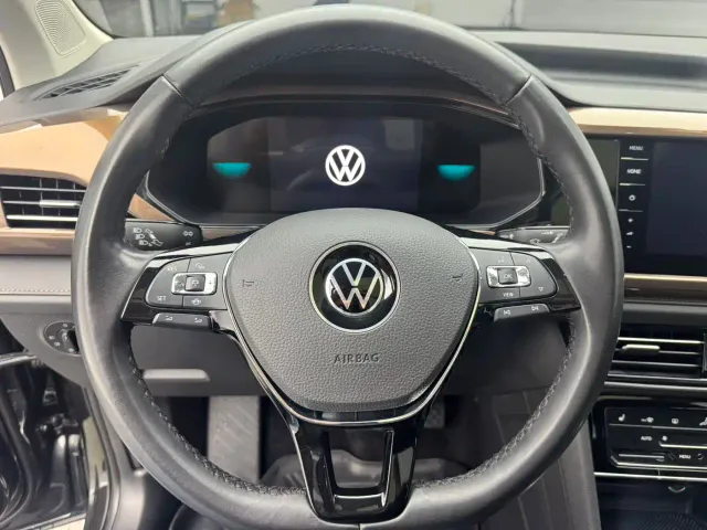 Volkswagen Tharu — Фото автомобиля 9