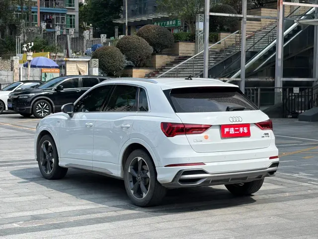 Audi Q3 — Фото автомобиля 9