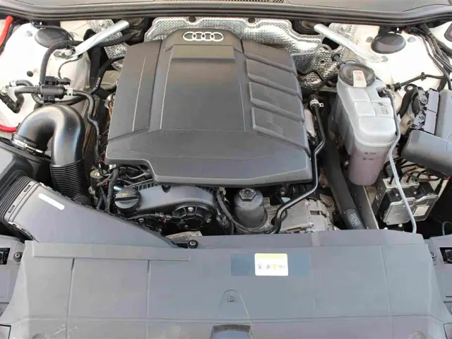 Audi A6L — Фото автомобиля 14
