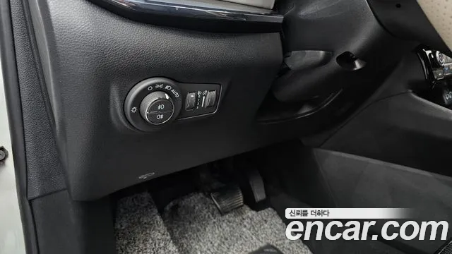 Jeep Compass — Фото автомобиля 20