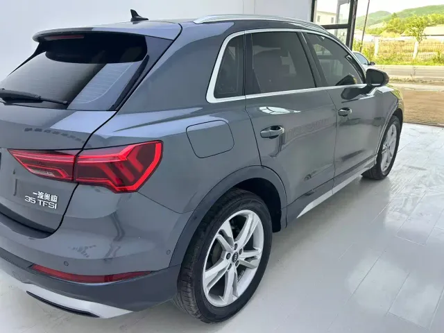 Audi Q3 — Фото автомобиля 5