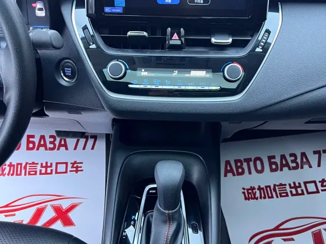 Toyota Corolla — Фото автомобиля 12