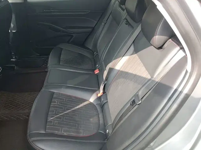 Ford Mondeo — Фото автомобиля 16