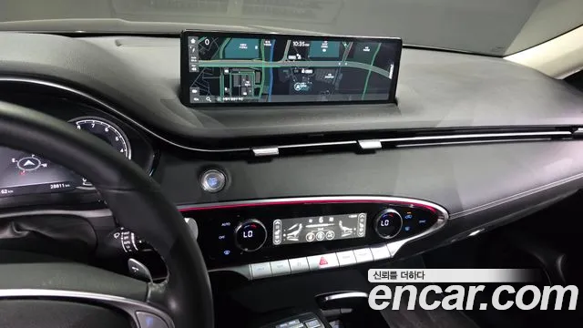 Genesis GV70 2.5T Бензин 2WD — Фото автомобиля 14