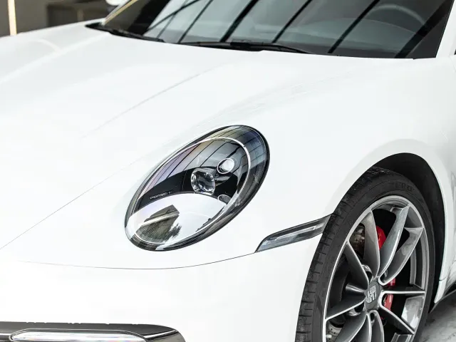 Porsche 911 — Фото автомобиля 8