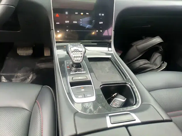 GAC Trumpchi GS4 PLUS — Фото автомобиля 13
